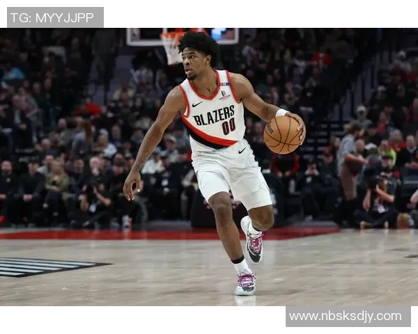 斯库特亨德森:未来篮球巨星的崛起与挑战之路 斯库特亨德森:未来篮球巨星的崛起与挑战之路